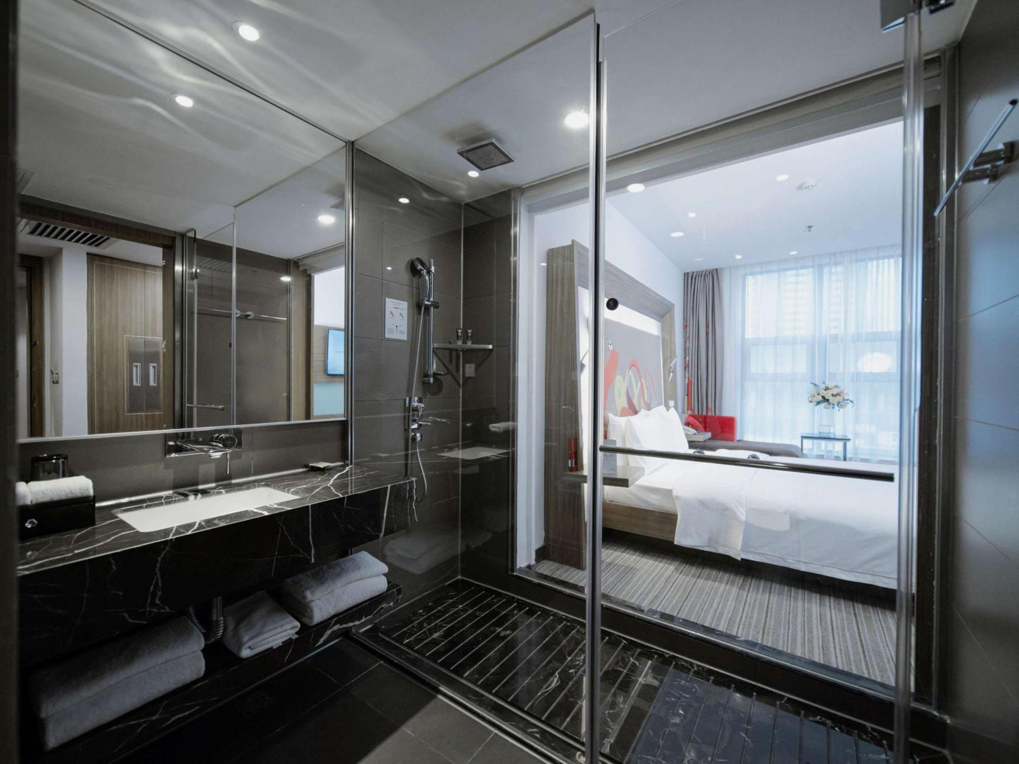 Novotel Guiyang Downtown Экстерьер фото